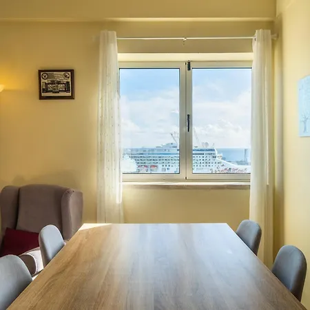 Tatil Evi Bvl - View And Location Of The Ponta Delgada