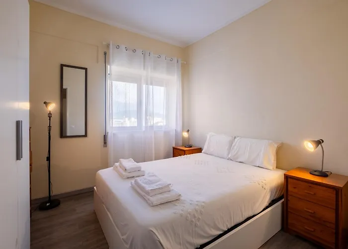 Bvl - View And Location Of The Ponta Delgada (Sao Miguel)